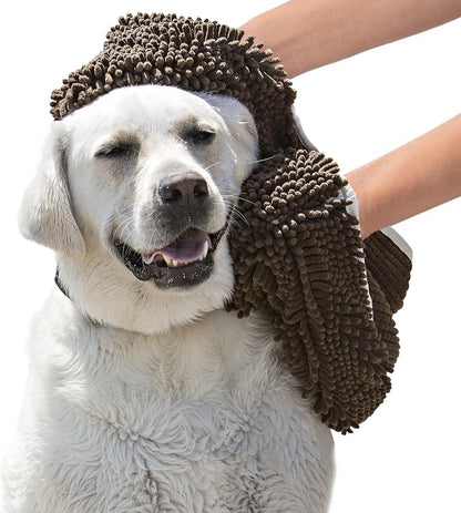 Soggy Doggy Super Shammy Dog Towel - Microfiber Chenille Towel for Drying Dogs and Cleaning Paws - Fast Drying with Hand Pockets for Ease (Gray, 31” X 14”)